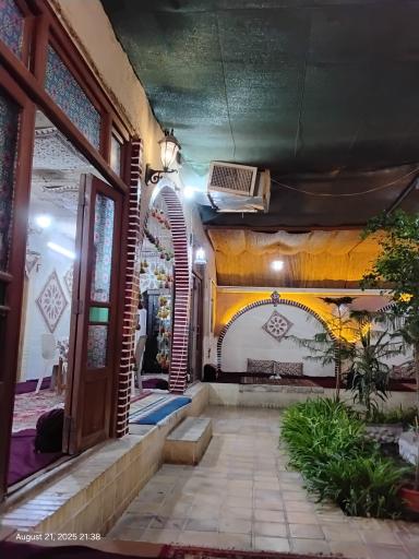 عکس سفره خانه سرچشمه