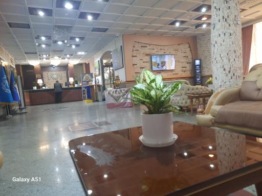 عکس زائر سرای میلاد