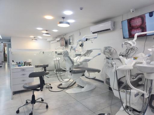 عکس دندانپزشکی تخصصی دنو