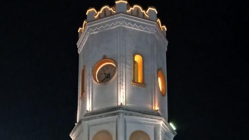 عکس میدان و برج ساعت