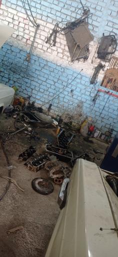 عکس تعمیرگاه مکانیکی و زیروبند سازی چراغی