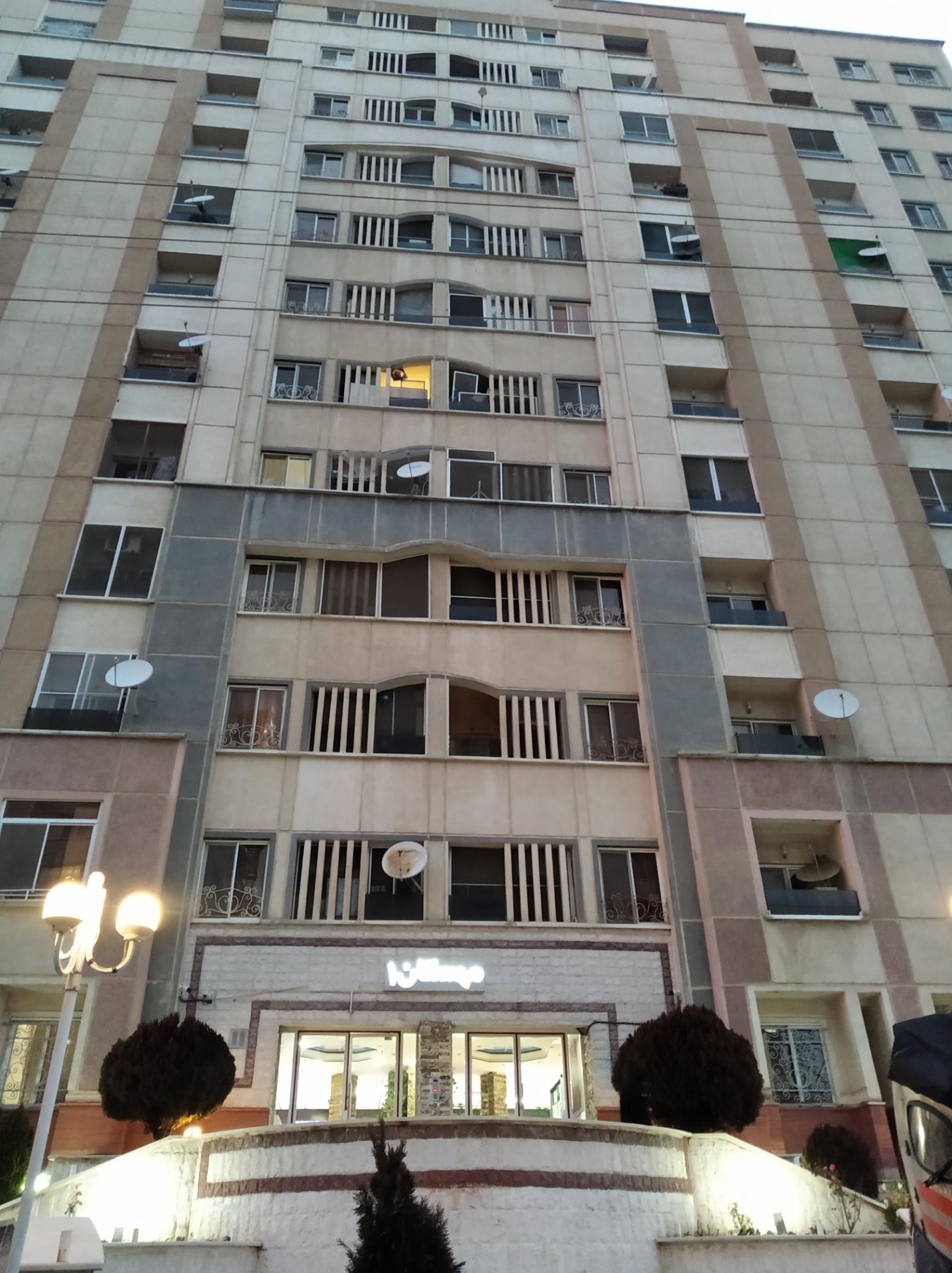 عکس برج مهستان ۱