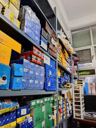 عکس لوازم یدکی شرقپور 