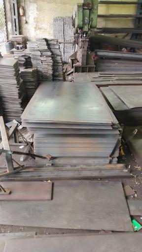 عکس کارگاه صنعتی کریم زاده