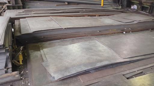 عکس کارگاه صنعتی کریم زاده