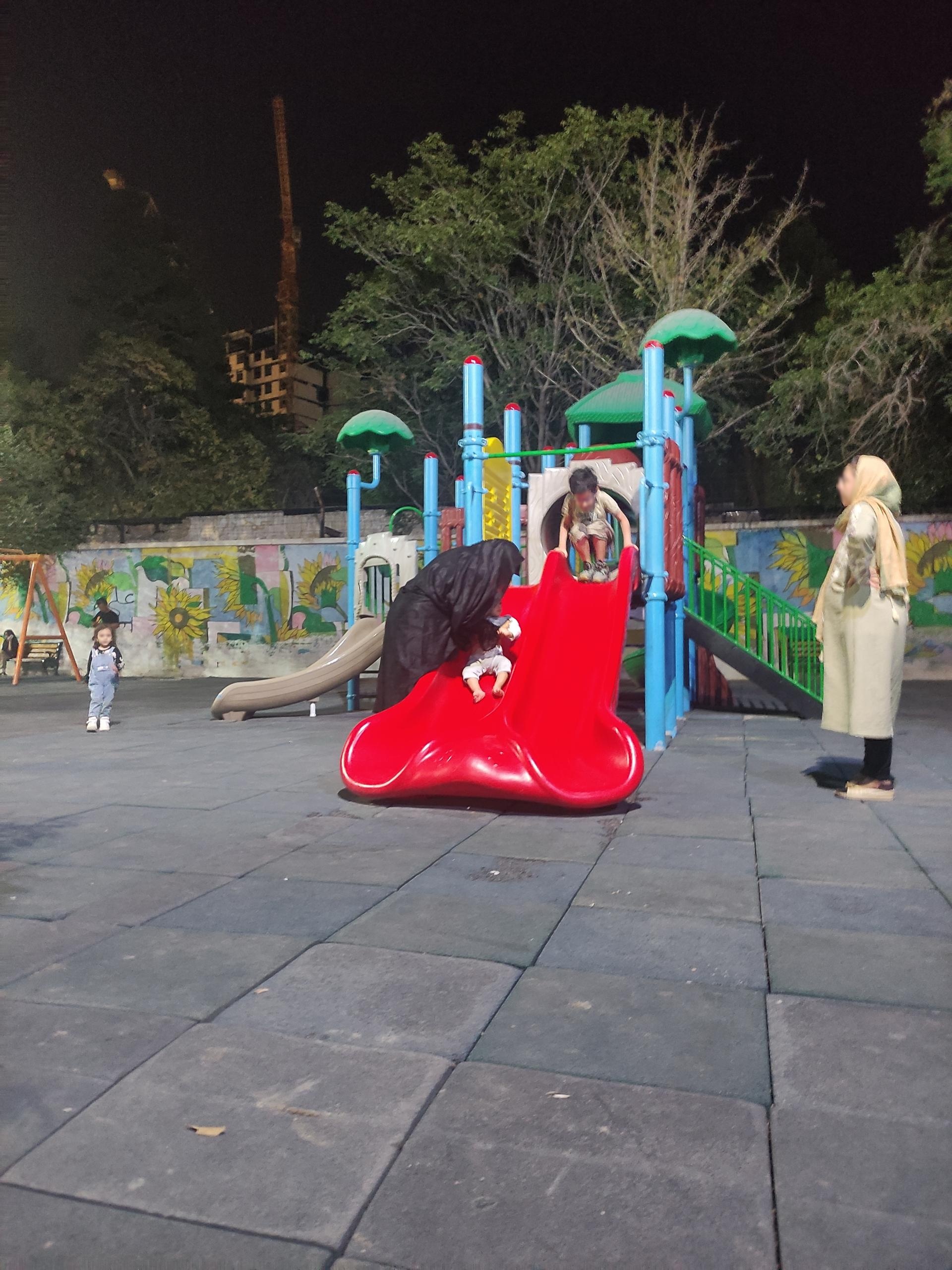 عکس بازی کودکان 