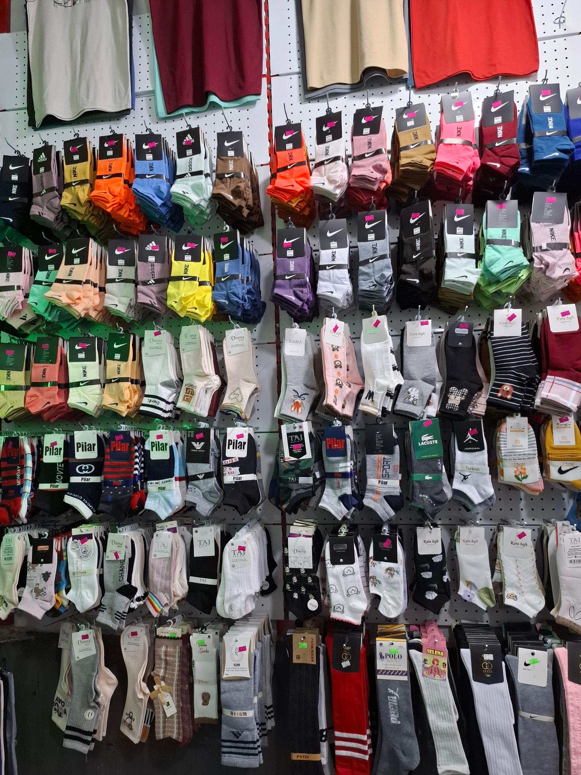 عکس تولیدی و پخش لباس زیر ژینا