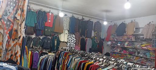 عکس پخش پوشاک و ارزانسرای امین ایلام