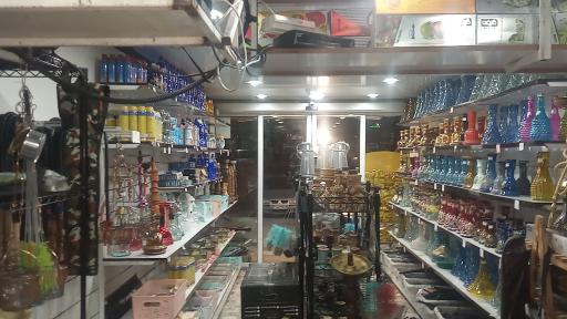 عکس فروشگاه مواد غذایی ودخانیات شمال