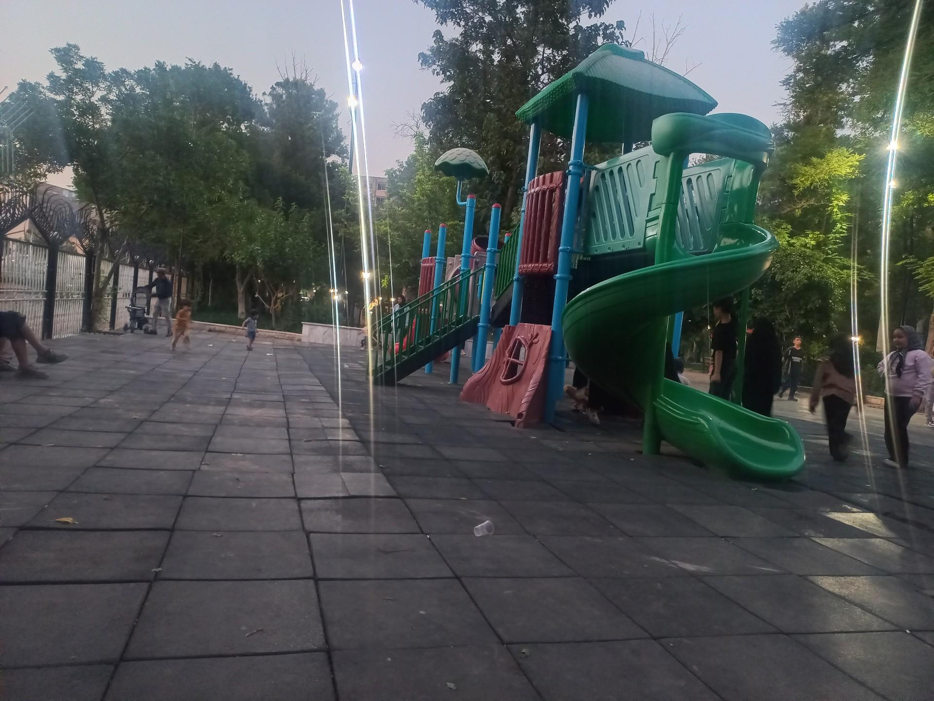 عکس بازی کودکان 