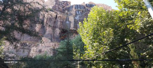 عکس رستوران شاندیز آبشار