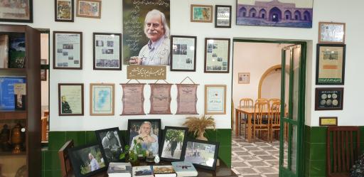 عکس رستوران ناهارخوران کشاورز