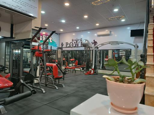 عکس باشگاه بدنسازی بانوان ماهورا