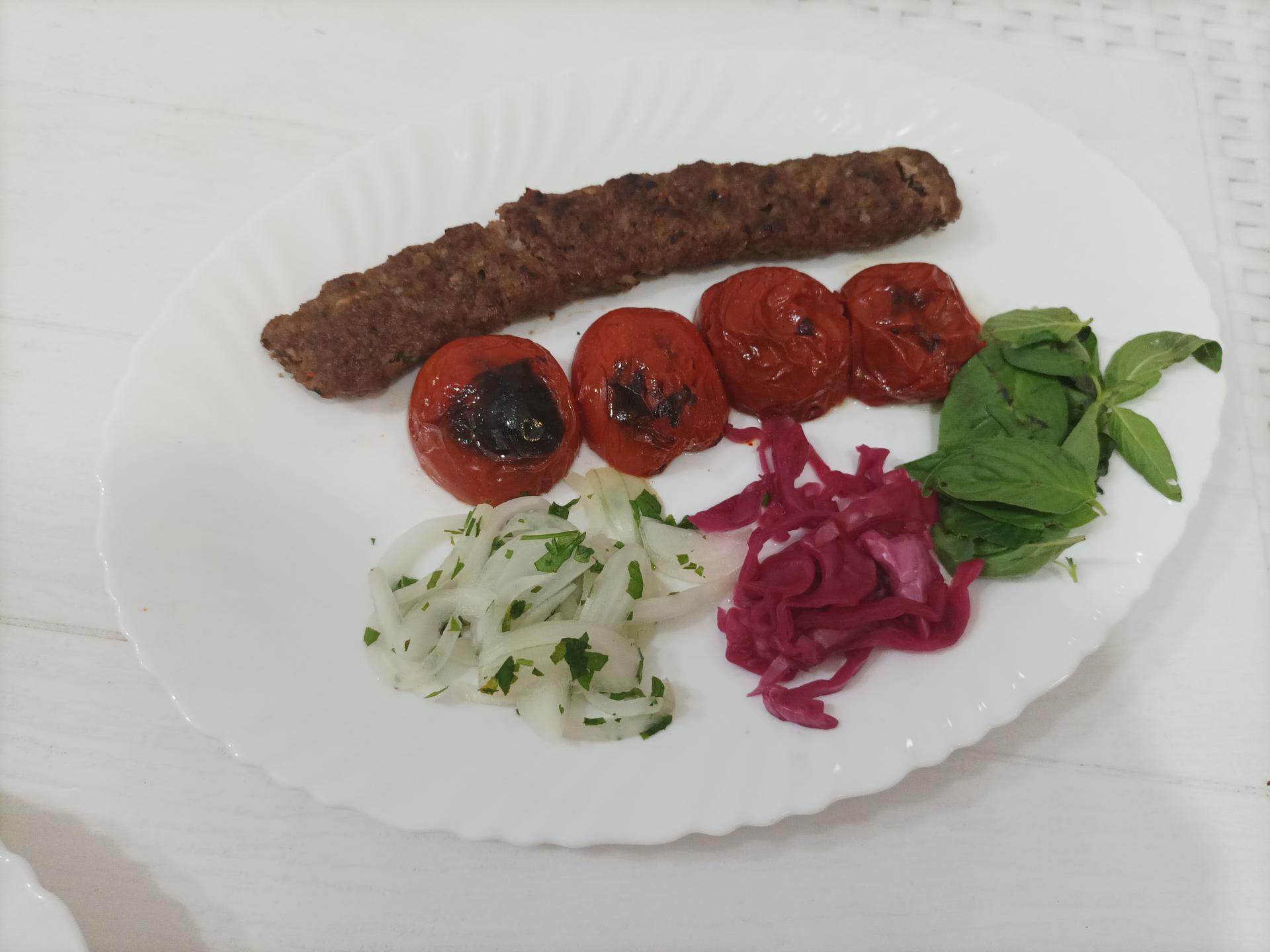 عکس مجموعه غذایی خان سرا