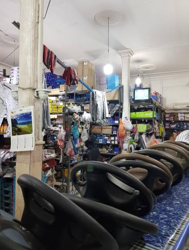 عکس داروخانه اتومبیل یاسمن