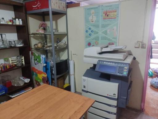 عکس پیش دبستانی و دبستان غیردولتی دخترانه نیلوفران