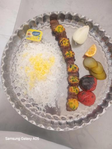 عکس تهیه غذای گل گندم 