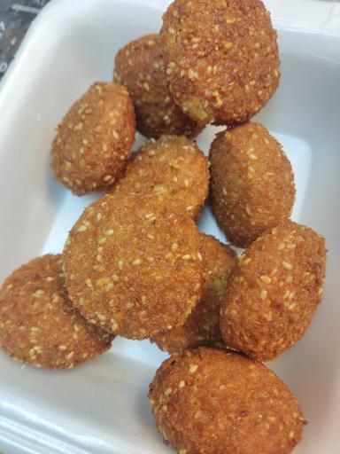 عکس فلافل لبنانی ابوعلی