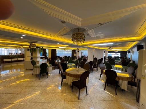 عکس رستوران شب‌های جزیره