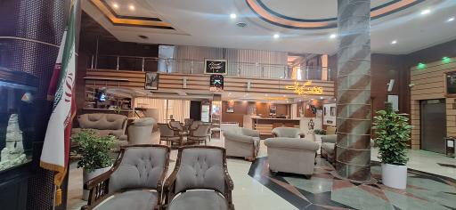 عکس هتل اشراق