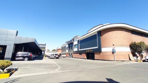 عکس تعمیرگاه مرکزی بهمن موتور 