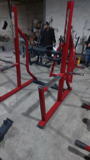 عکس تولید کننده دستگاه تخصصی بدنسازی هیراتیک اسپرت