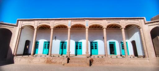 عکس خانه موزه قرآیی