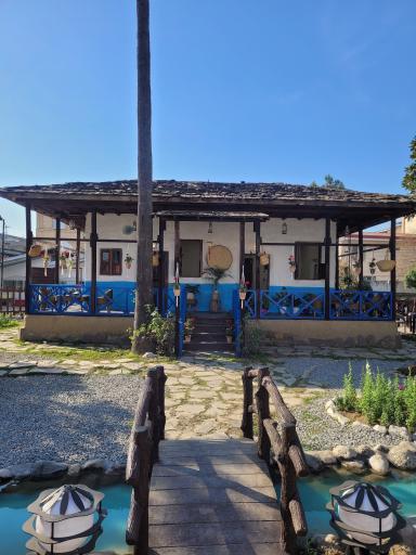 عکس کافه رستوران سنتی کلبه