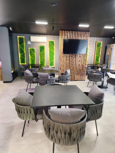 عکس کافه لوکا