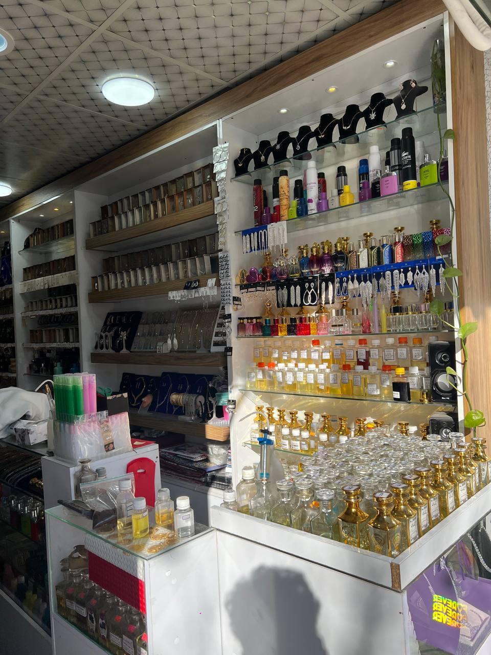 عکس عطر و بدلیجات علی بیگلر