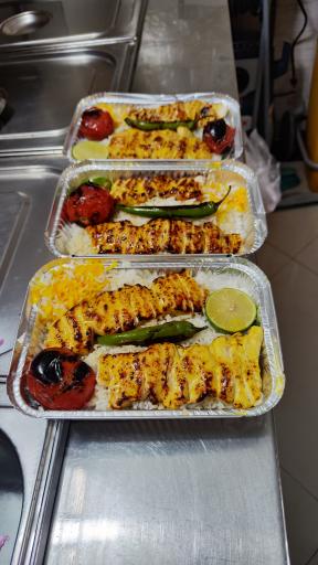 عکس رستوران بگیر و ببر تک 