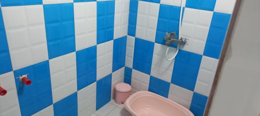 عکس اقامتگاه دانشگر (اتاقک)