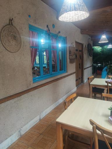 عکس چایخانه سنتی هتل جهانگردی