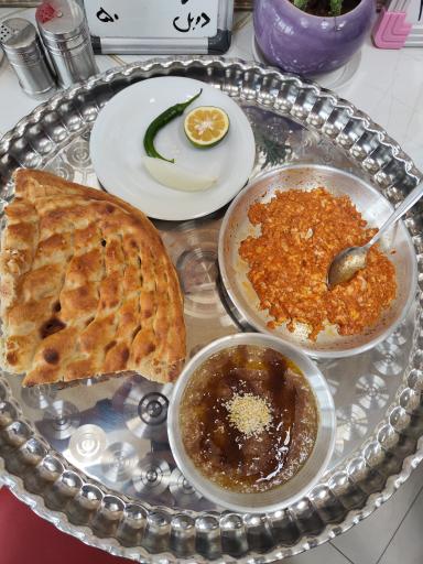 عکس رستوران بگیر و ببر تک 