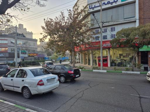 عکس بانک شهر شعبه معلم مشهد