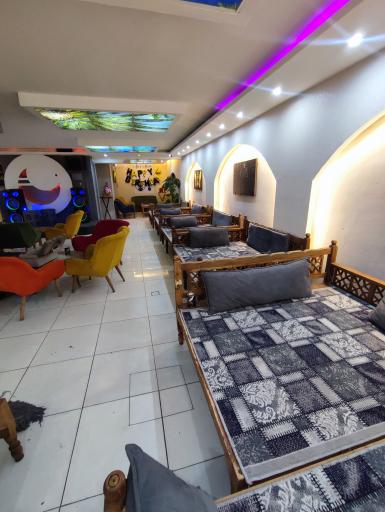 عکس سفره خانه آب و آتش