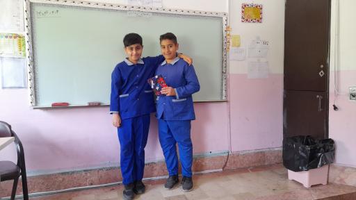 عکس دبستان پسرانه علی بن ابی طالب(ع)