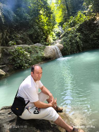 عکس آبشار لوه