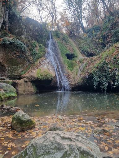 عکس آبشار لوه