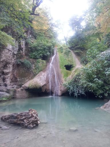 عکس آبشار لوه