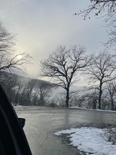 عکس آبشار لوه