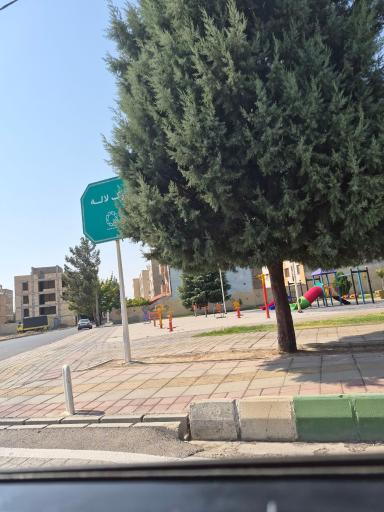 عکس زمین بازی کودکان