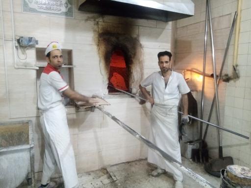 عکس نانوایی سنگک حیدری