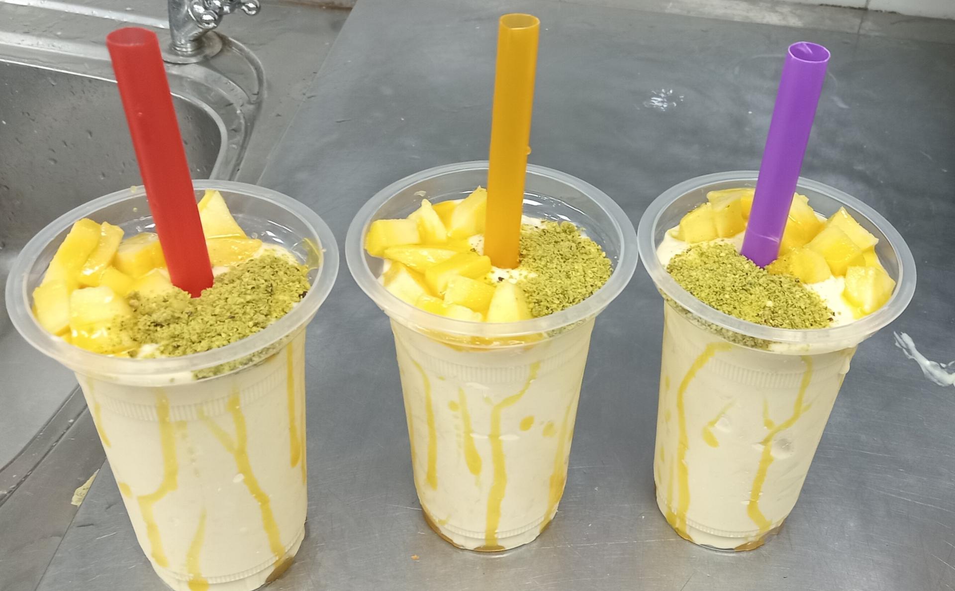 عکس آبمیوه بستنی باباطاهر