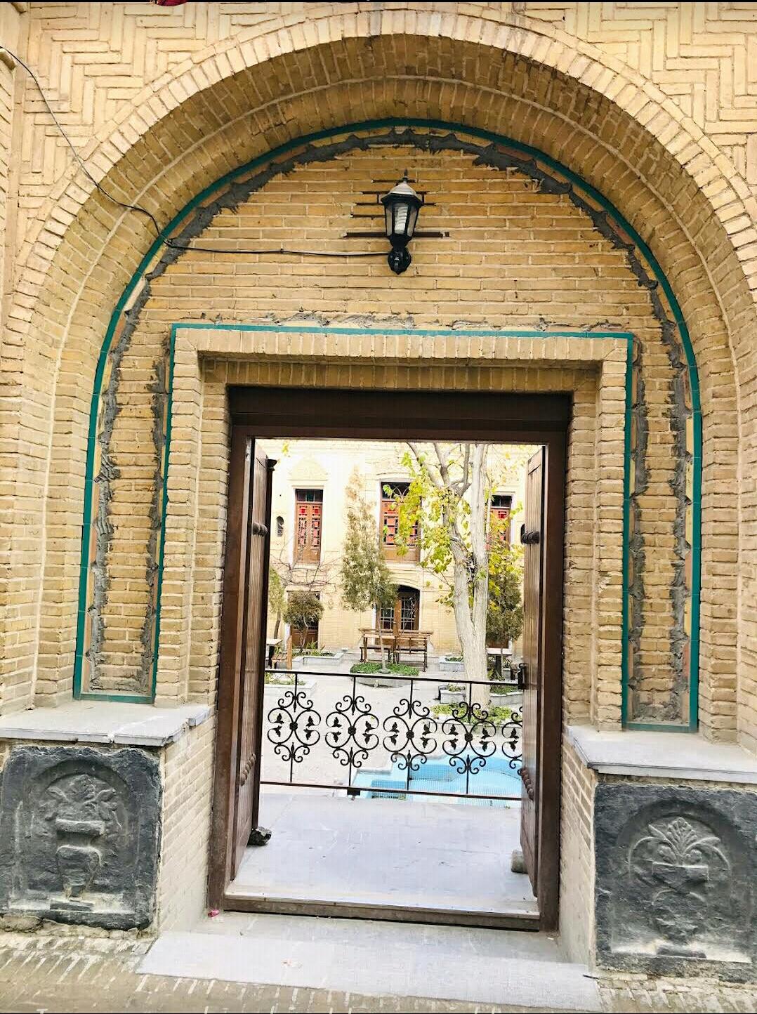 عکس موزه حسن پور