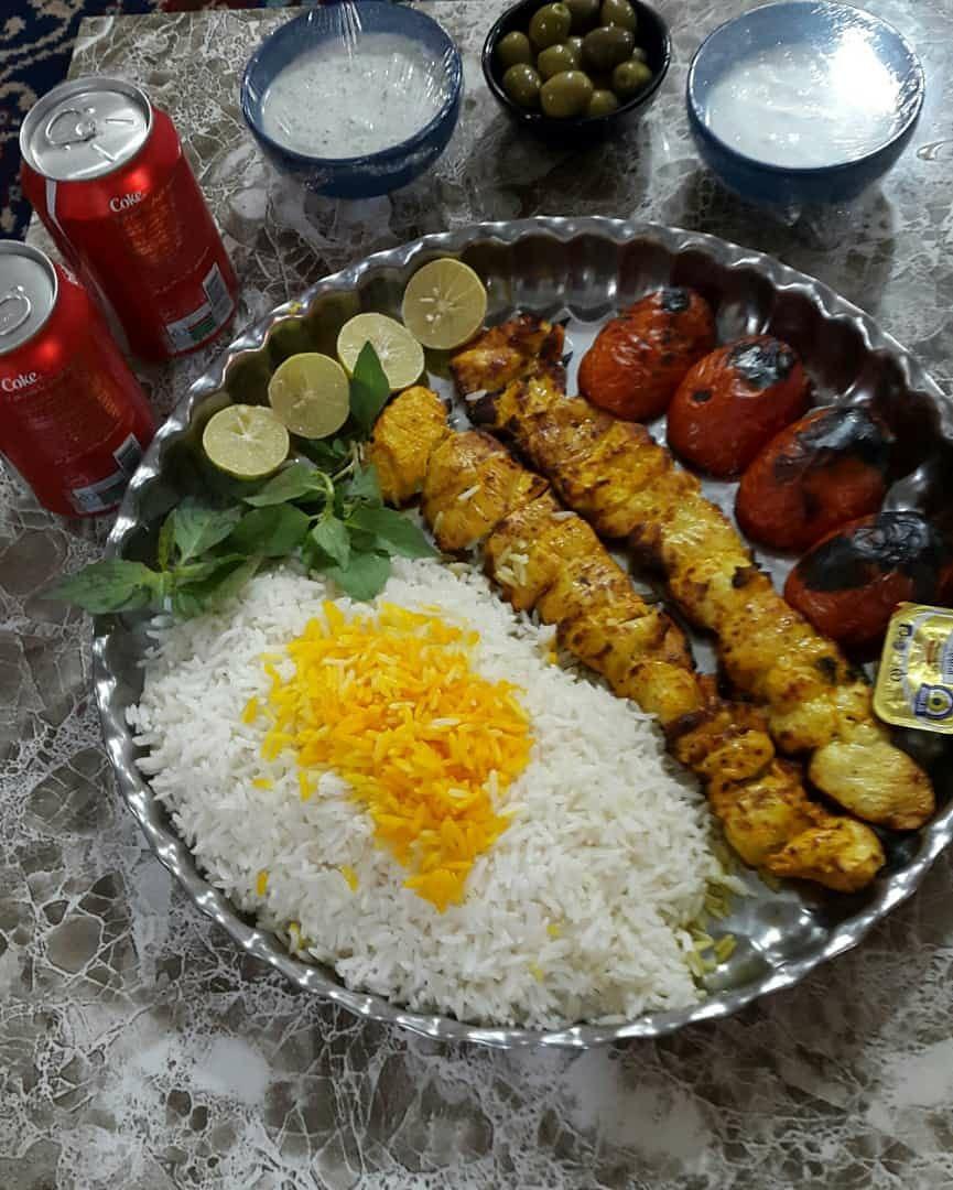 عکس دیزی سرا و سفره خانه سنتی آنام