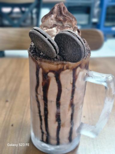 عکس آبمیوه بستنی باباطاهر