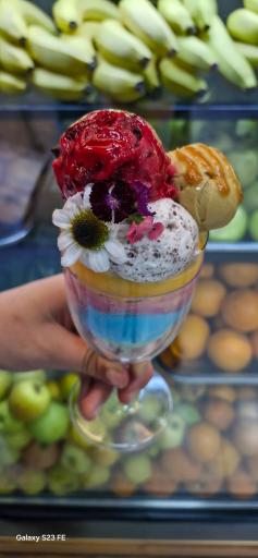 عکس آبمیوه بستنی باباطاهر