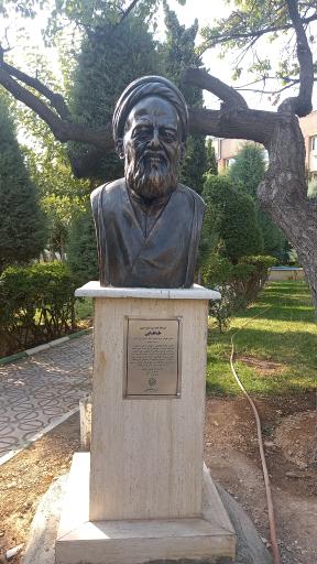 عکس دانشگاه علامه طباطبائی (پردیس مرکزی)