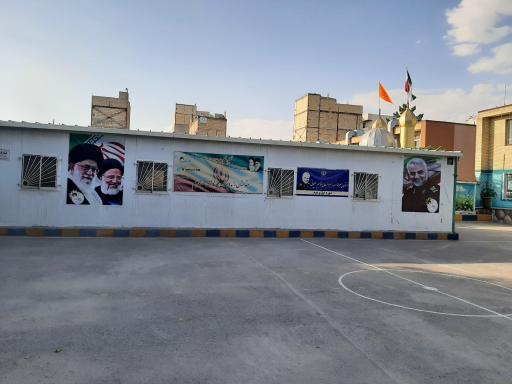 عکس دبستان پسرانه سردار شهید سپهبد حاج قاسم سلیمانی (مهر سابق)